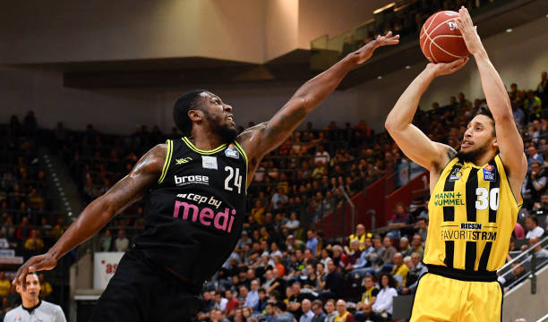 重返丹麦为 重返丹麦为