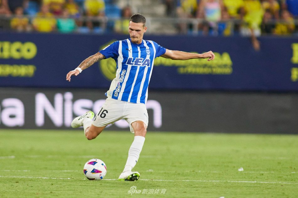 在意甲赛场 在意甲赛场