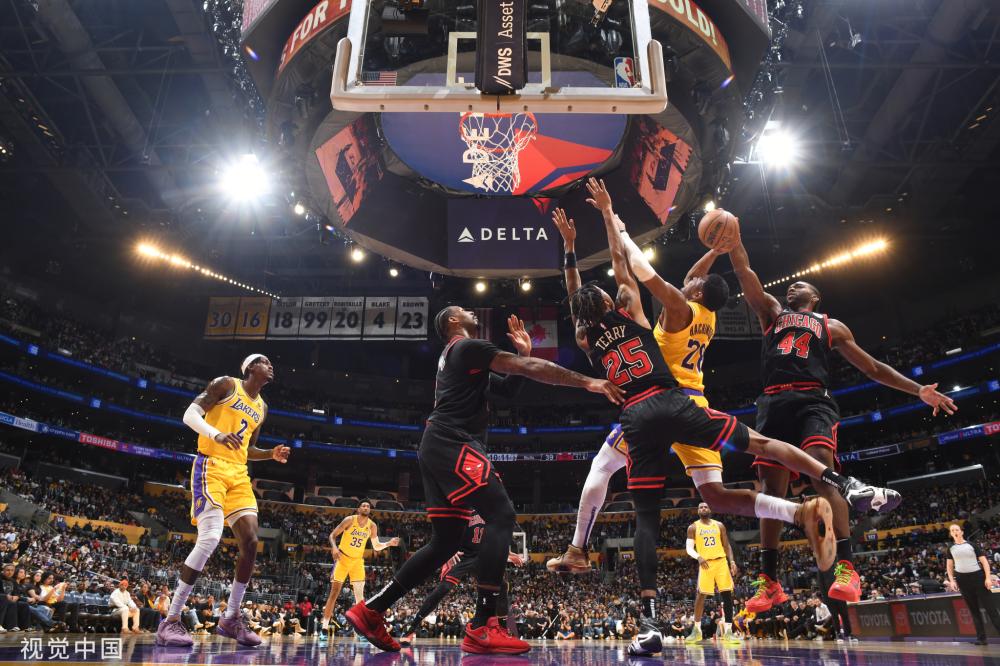 男篮出现失 男篮出现失